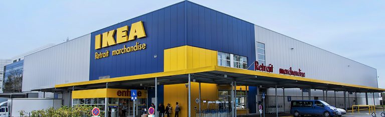 Toi aussi écris comme le Gorafi : « Depuis 3 mois et demi, elle attend sa commande au retrait marchandise d’Ikea »